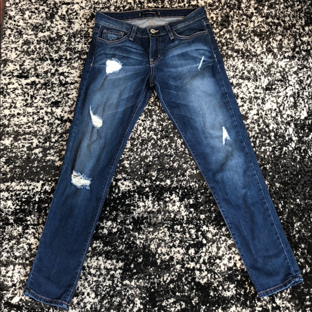 Flying monkey distress skinny jeans.